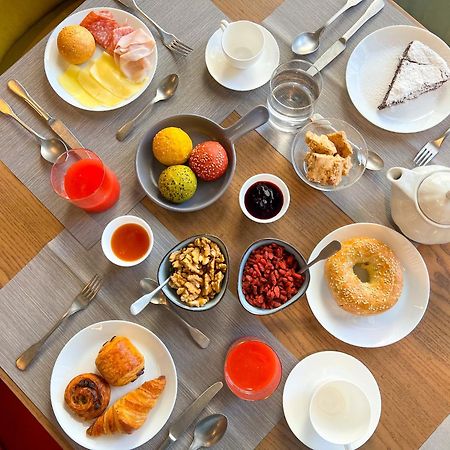 מרינה די קררה Doride Suites Boutique Hotel מראה חיצוני תמונה