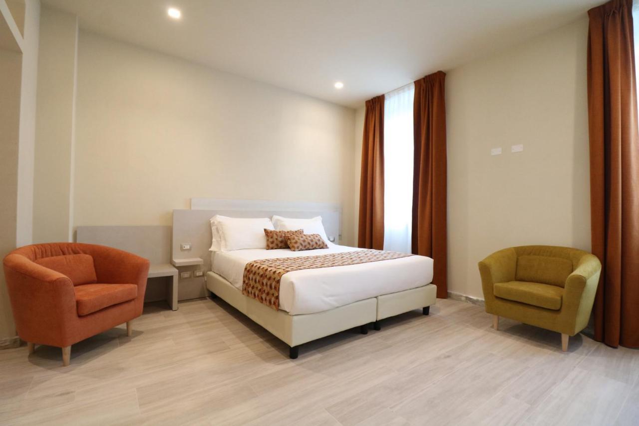 מרינה די קררה Doride Suites Boutique Hotel מראה חיצוני תמונה
