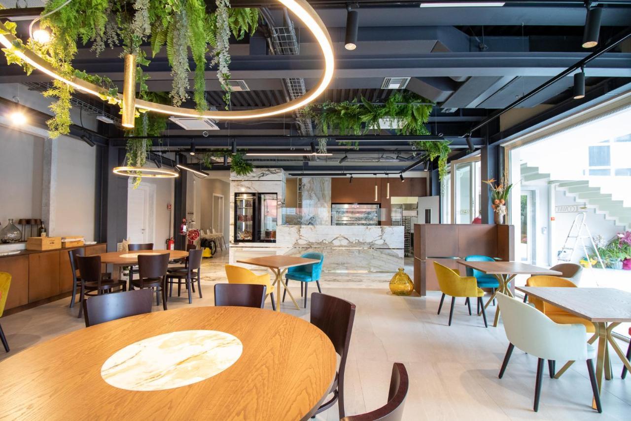 מרינה די קררה Doride Suites Boutique Hotel מראה חיצוני תמונה