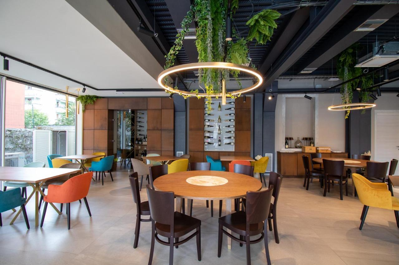 מרינה די קררה Doride Suites Boutique Hotel מראה חיצוני תמונה