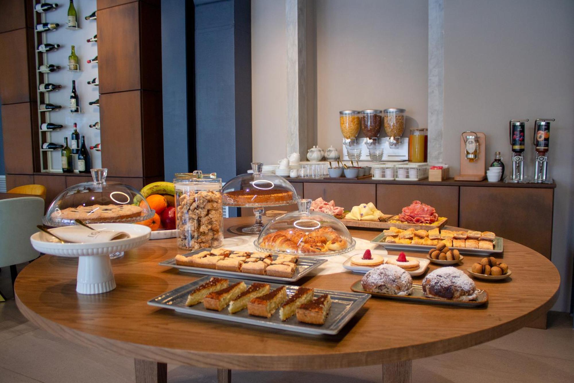 מרינה די קררה Doride Suites Boutique Hotel מראה חיצוני תמונה