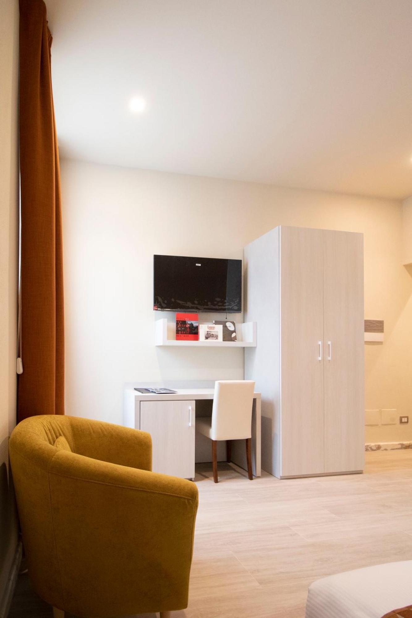 מרינה די קררה Doride Suites Boutique Hotel מראה חיצוני תמונה