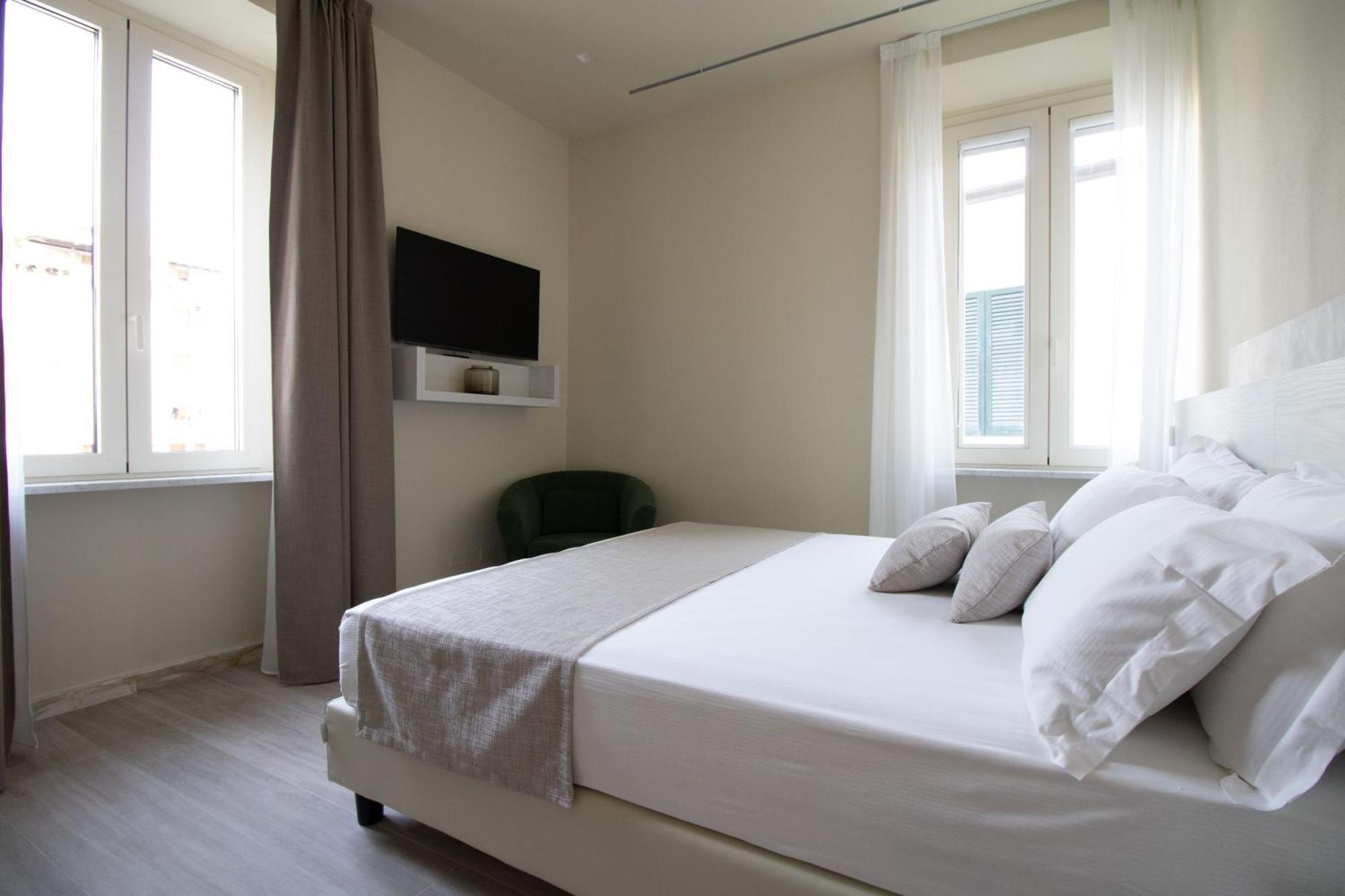 מרינה די קררה Doride Suites Boutique Hotel מראה חיצוני תמונה